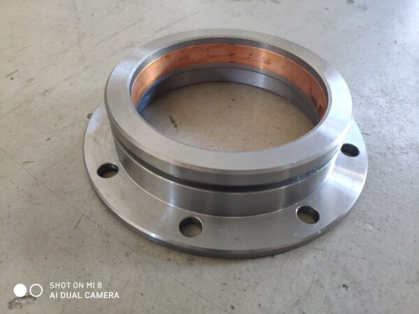 7540-2917076 Корпус манжеты БелАЗ (цилиндр подвески)